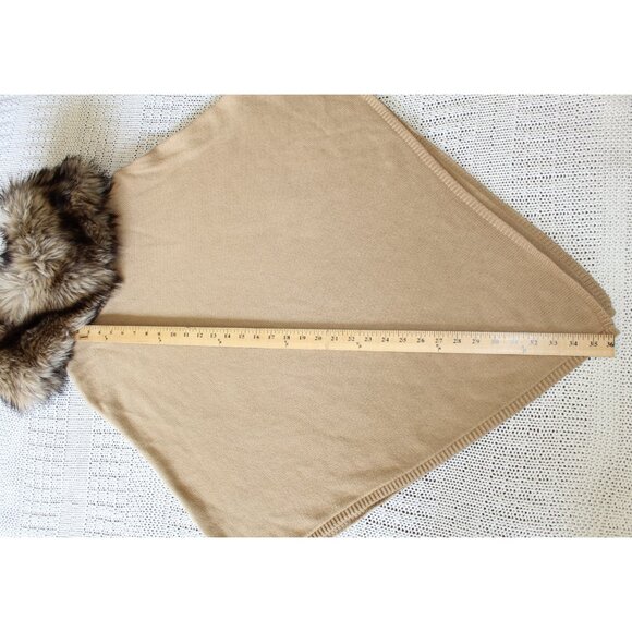 Michael Kors Faux Fur Trim Poncho Sweater size Small Preppy Winter Chic Mobwife - Picture 3 of 7
